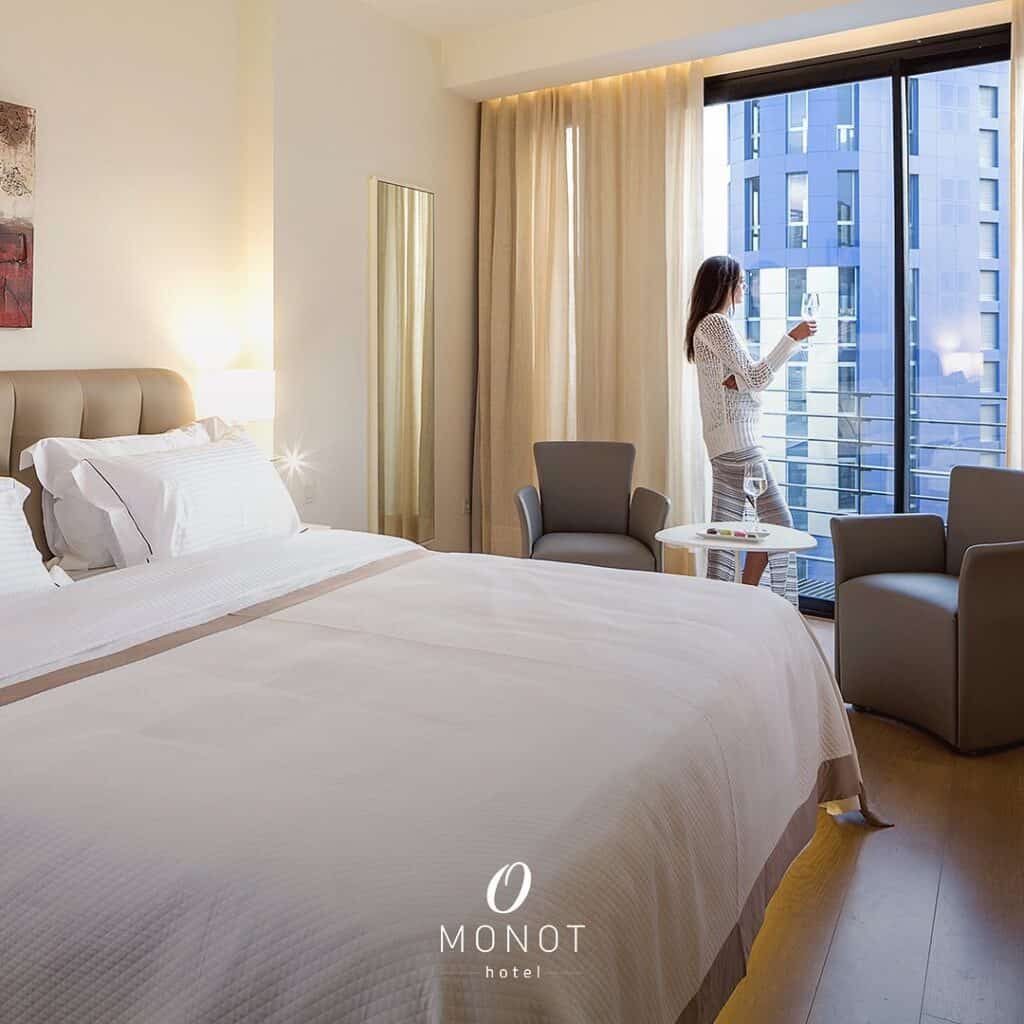 O Monot Luxury Boutique Hotel